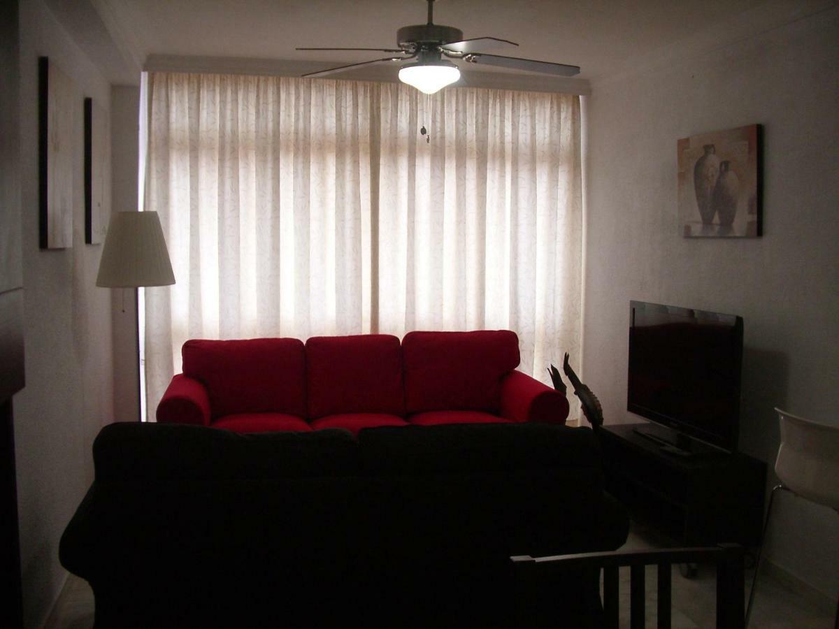 Paseo Maritimo De Poniente Apartment Málaga Exterior foto